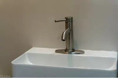 3970 Monticello Boulevard, Cleveland Heights, OH 44121 - Photo 5