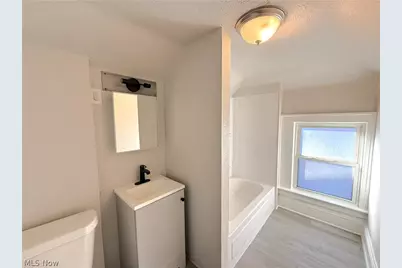 295 Grove Street, Akron, OH 44302 - Photo 21