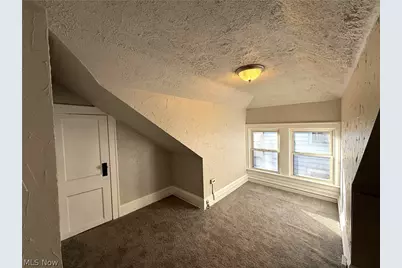 295 Grove Street, Akron, OH 44302 - Photo 31