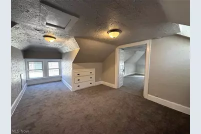 295 Grove Street, Akron, OH 44302 - Photo 25