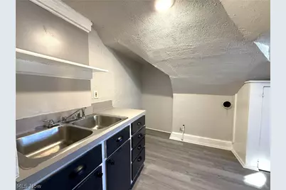 295 Grove Street, Akron, OH 44302 - Photo 23