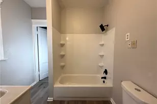 295 Grove St, Akron, OH 44302 - Photo 13