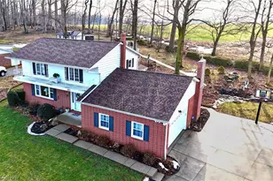 1005 Heatherwood Ln, Orrville, OH 44667 - Photo 3