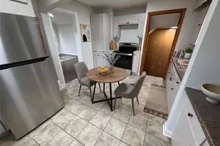 11005 Brunswick Ave, Garfield Heights, OH 44125 - Photo 3