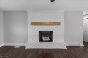 15312 Forest Park Dr, Strongsville, OH 44136 - Photo 9