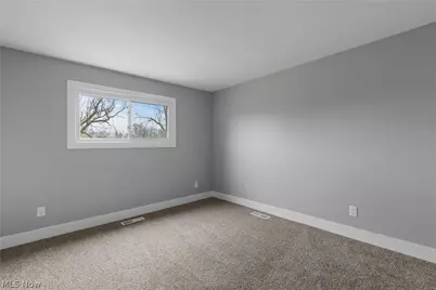15312 Forest Park Drive, Strongsville, OH 44136 - Photo 23