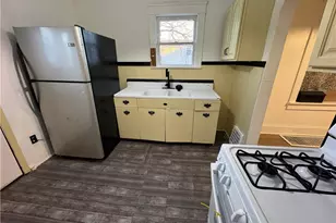 117 Kent Ct, Akron, OH 44305 - Photo 7