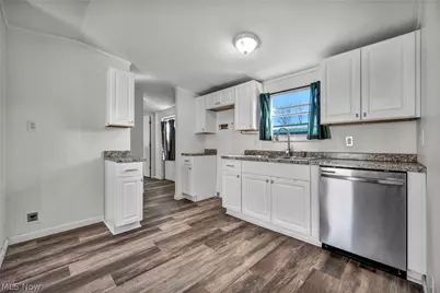 120 Sunset Drive #31, Lodi, OH 44254 - Photo 11