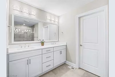 36626 West Shore Pkwy, North Ridgeville, OH 44039 - Photo 25