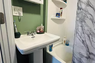 161 West St, Geneva, OH 44041 - Photo 5