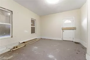 1014 9th St NE, Canton, OH 44704 - Photo 15