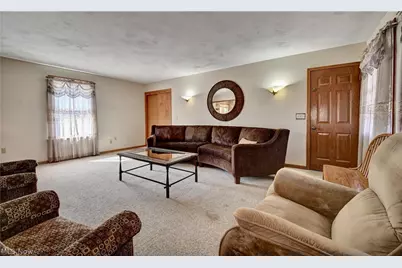 627 Chestnut Street, West Lafayette, OH 43805 - Photo 3