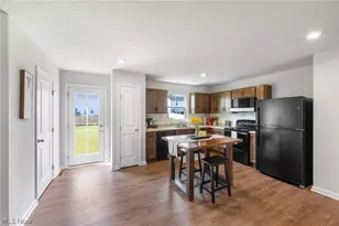 238 Leather Leaf Dr, Elyria, OH 44035 - Photo 29