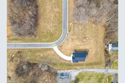 911 Dogwood Drive, Hubbard, OH 44425 - Photo 33