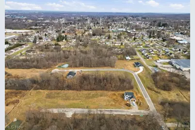 911 Dogwood Drive, Hubbard, OH 44425 - Photo 43