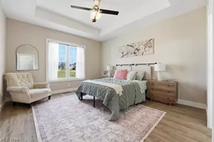 911 Dogwood Dr, Hubbard, OH 44425 - Photo 17