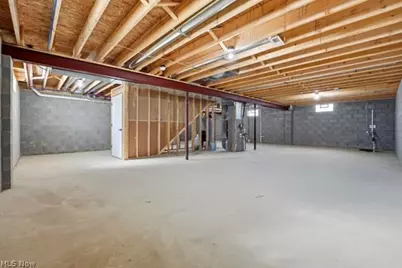 911 Dogwood Drive, Hubbard, OH 44425 - Photo 27