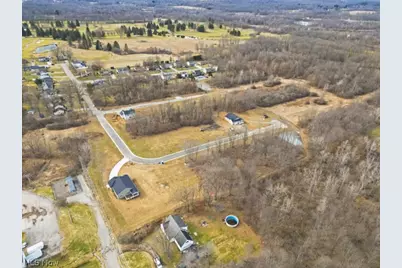 911 Dogwood Drive, Hubbard, OH 44425 - Photo 39