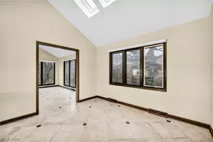 2 Salem Ct, Beachwood, OH 44122 - Photo 31