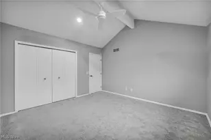 2 Salem Ct, Beachwood, OH 44122 - Photo 21