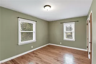 2481 N Haven Blvd, Cuyahoga Falls, OH 44223 - Photo 17