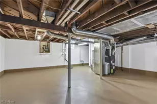 2481 N Haven Blvd, Cuyahoga Falls, OH 44223 - Photo 23