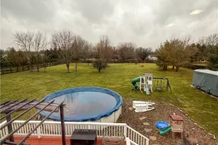 17058 Chamberlain Rd, Grafton, OH 44044 - Photo 15