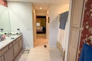 17058 Chamberlain Rd, Grafton, OH 44044 - Photo 13