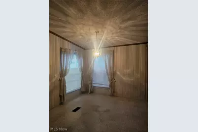 701 E McConnel Avenue, McConnelsville, OH 43756 - Photo 11