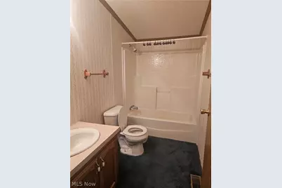 701 E McConnel Avenue, McConnelsville, OH 43756 - Photo 21