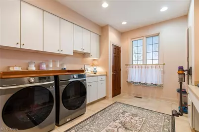 6182 Bertram Avenue NW, Canton, OH 44718 - Photo 25