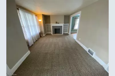 18627 Abby Avenue, Euclid, OH 44119 - Photo 13