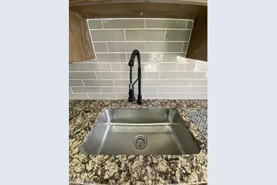 18627 Abby Avenue, Euclid, OH 44119 - Photo 7