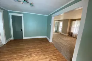 18627 Abby Ave, Euclid, OH 44119 - Photo 9