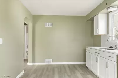 3629 Irma Street, Youngstown, OH 44502 - Photo 9