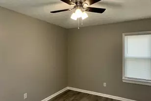 15707 Cloverside Ave, Loveland, OH 44128 - Photo 9