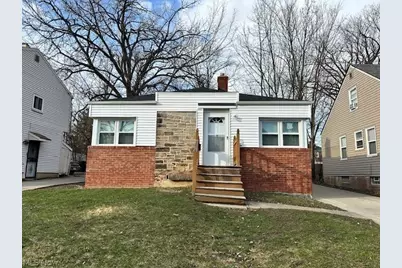 15707 Cloverside Avenue, Loveland, OH 44128 - Photo 1