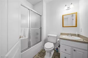 7370 Stockwood Dr, Solon, OH 44139 - Photo 23