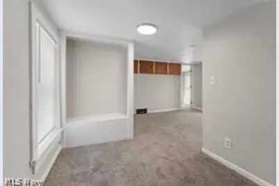 223 E Maple Street E, Hartville, OH 44632 - Photo 29