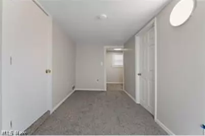 223 E Maple Street E, Hartville, OH 44632 - Photo 23