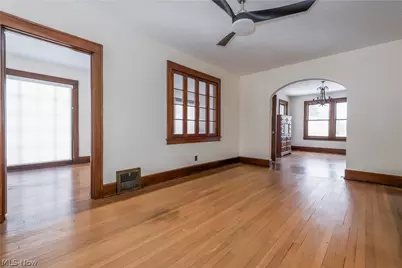 545 Pittsburg Avenue NW, North Canton, OH 44720 - Photo 9