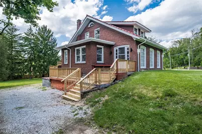 545 Pittsburg Avenue NW, North Canton, OH 44720 - Photo 3