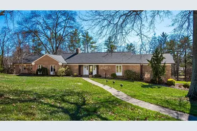 1200 East Drive, Zanesville, OH 43701 - Photo 1