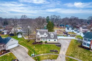 107 Keswick Ct, Amherst, OH 44001 - Photo 27