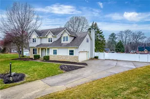 107 Keswick Ct, Amherst, OH 44001 - Photo 25