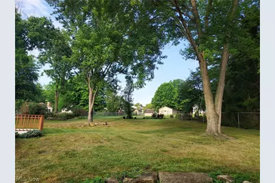 1329 Valley View Drive, Youngstown, OH 44512 - Photo 39