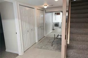 1329 Valley-View Dr, Youngstown, OH 44512 - Photo 25