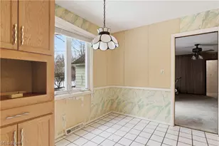 4520 University Pkwy, University Heights, OH 44118 - Photo 7