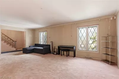 4520 University Parkway, University Heights, OH 44118 - Photo 3