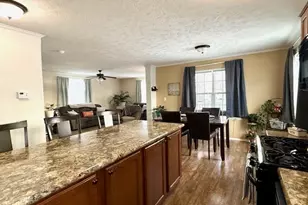 362 Pin Oak Cir, Elyria, OH 44035 - Photo 5